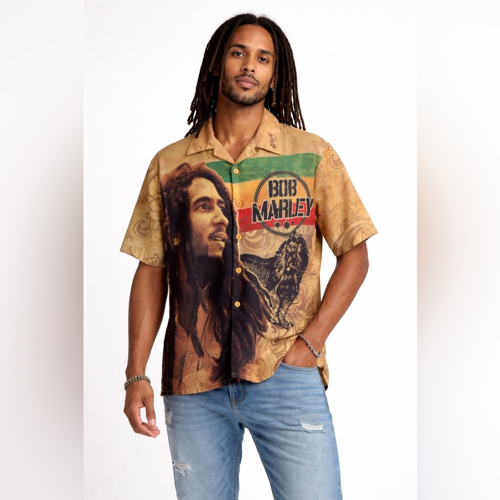 Zion Rootwear Bob Marley vintage All Over Print Button Up Short sleeve shirt SzM